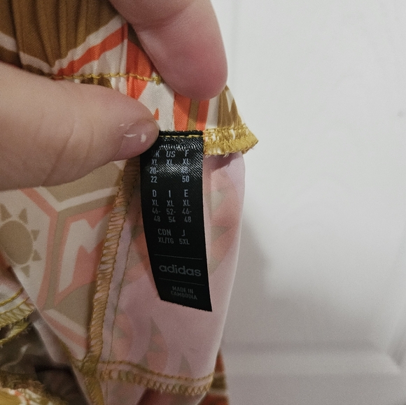 adidas x FARM Rio Pacer Shorts XL - Picture 4 of 6